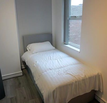 Townsend Lane Accommodation Liverpool Exteriör bild